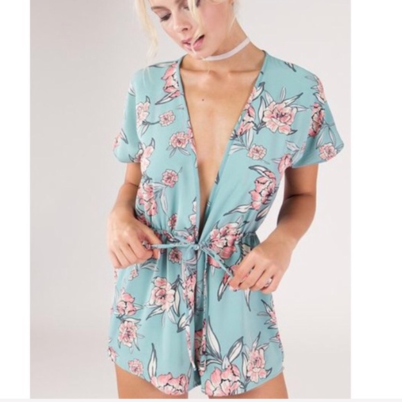 Blue Floral Romper Jumpsuit Playsuit - Picture 4 of 5